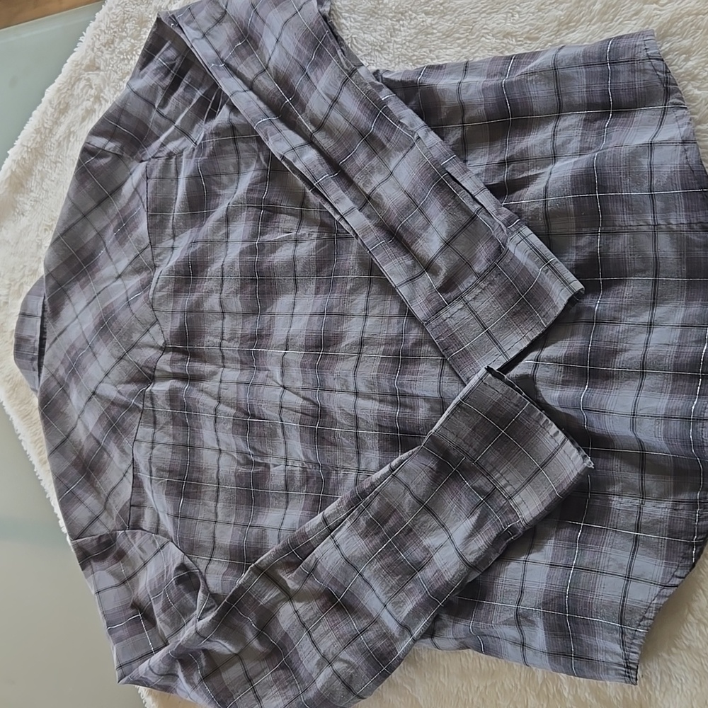 Cedar Rose Women's Shirt - image 8